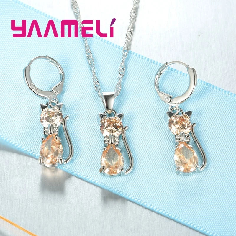 Conjuntos de joyas de color plata esterlina 925 auténtica para mujeres y niñas, collar con colgante de gato bonito de cristal austriaco brillante, pendientes tipo huggie