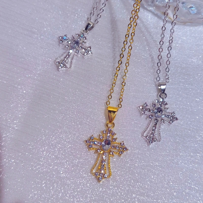 Y2K Punk Crystal Big Cross Pendant Necklaces for Women Men Gothic Irregular Cross Clavicle Chain Necklaces Aesthetic Jewelry