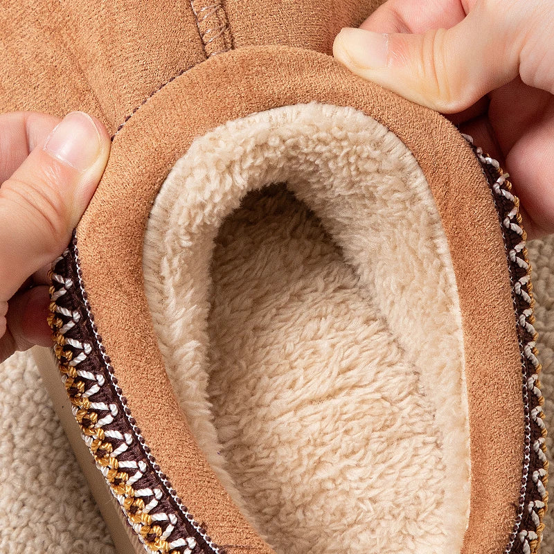 Zapatillas de invierno Feslishoet para mujer, con interior de felpa, suela antideslizante, parte inferior gruesa, bordadas, a la moda, cálidas, para uso en interiores y exteriores