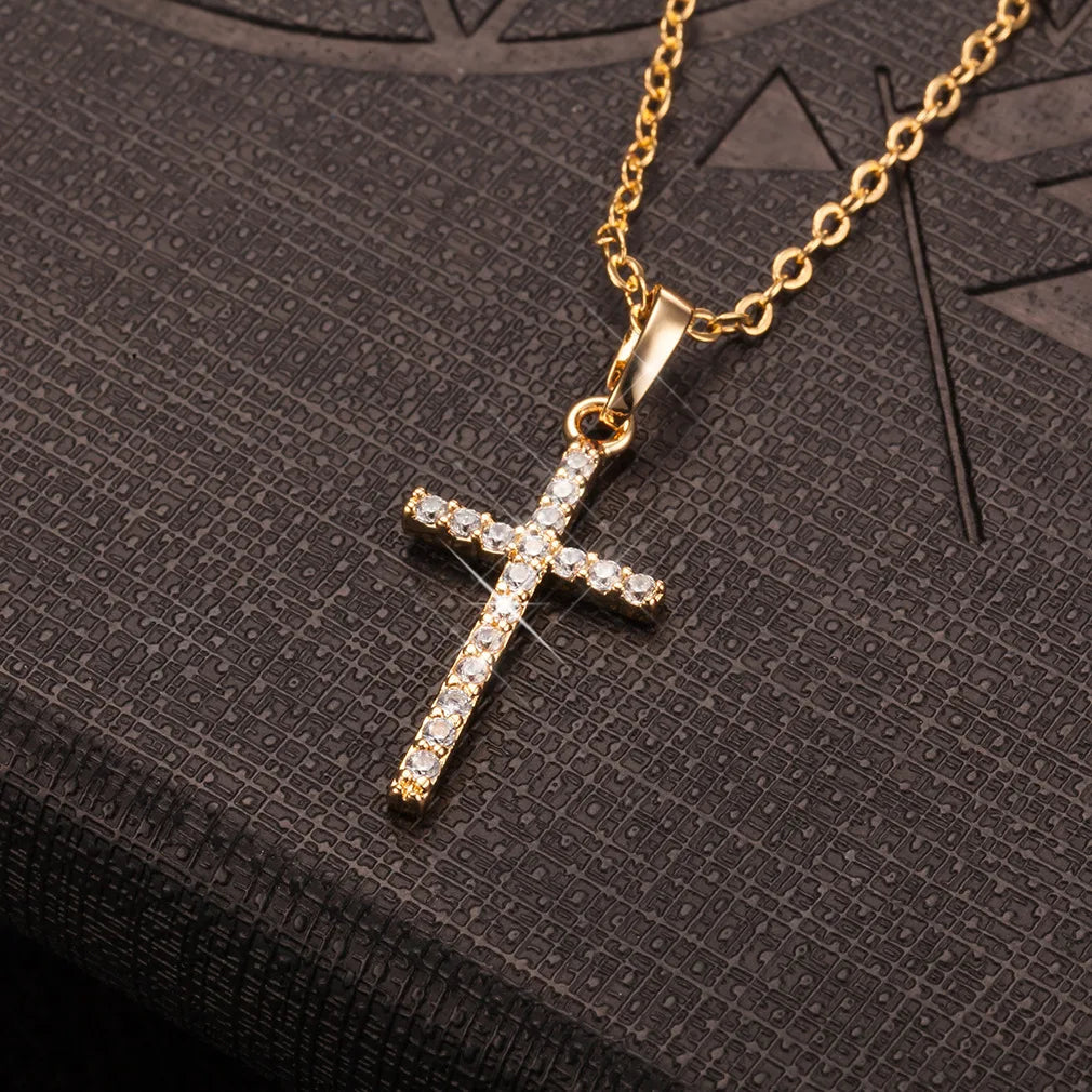 Fashion Female Cross Pendants dropshipping Gold Black Color Crystal Jesus Cross Pendant Necklace Jewelry For Men Women Wholesale