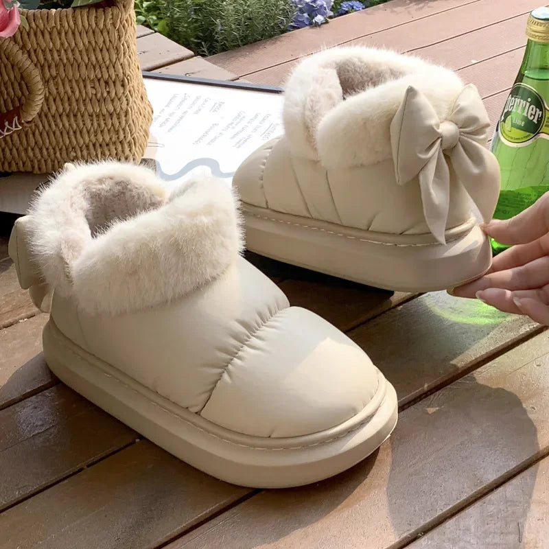 Bonitas botas cálidas hasta los tobillos de invierno para mujer, zapatos cálidos con lazo de felpa de algodón, botas de nieve de barril corto de tela de plumón impermeables nuevas de 2024