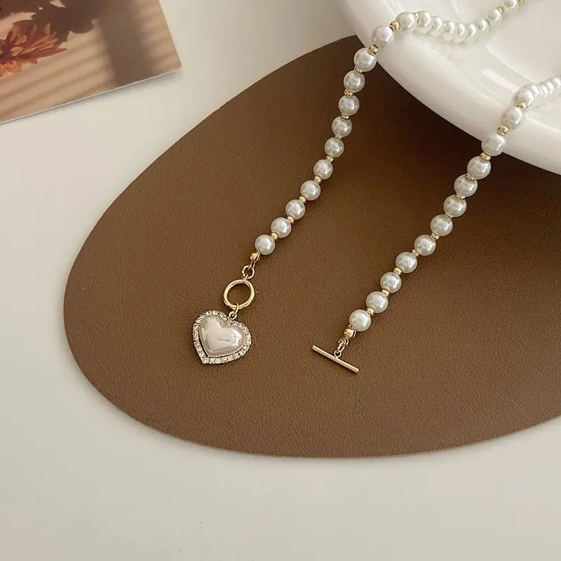 Elegant Pearl Necklace For Women Heart Pendant Necklaces Luxury Imitation Pearls Chain Necklaces Korean Jewelry Girls Gifts